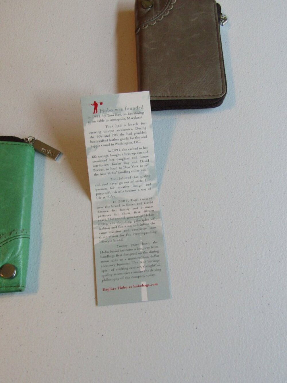 NEW HOBO Small Leather Card Holder - Picture 7 of 7
